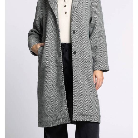 THREAD & SUPPLY Jackets & Blazers - NEW THREAD & SUPPLY catalina herringbone coat in charcoal melange